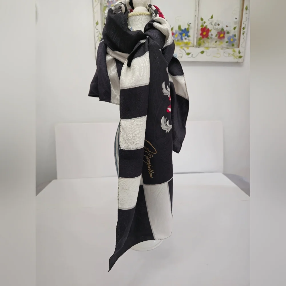 Beautiful Korean 100% Silk Large  Foulard Scarf Baroque Paisley  Black White